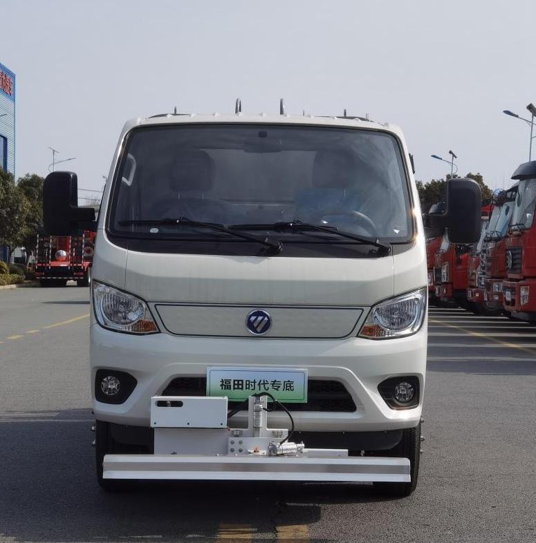 福田祥菱M2純電動路面清洗車